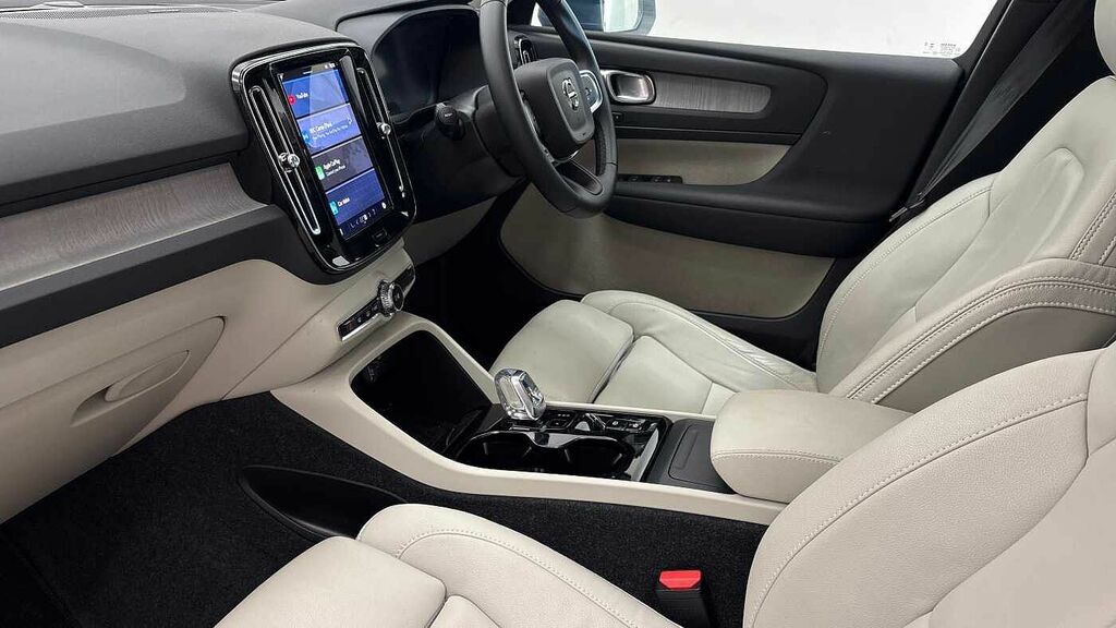 Volvo XC40 Ultra, B3 Mild Hybrid, Bright RV25XOS Blue #6