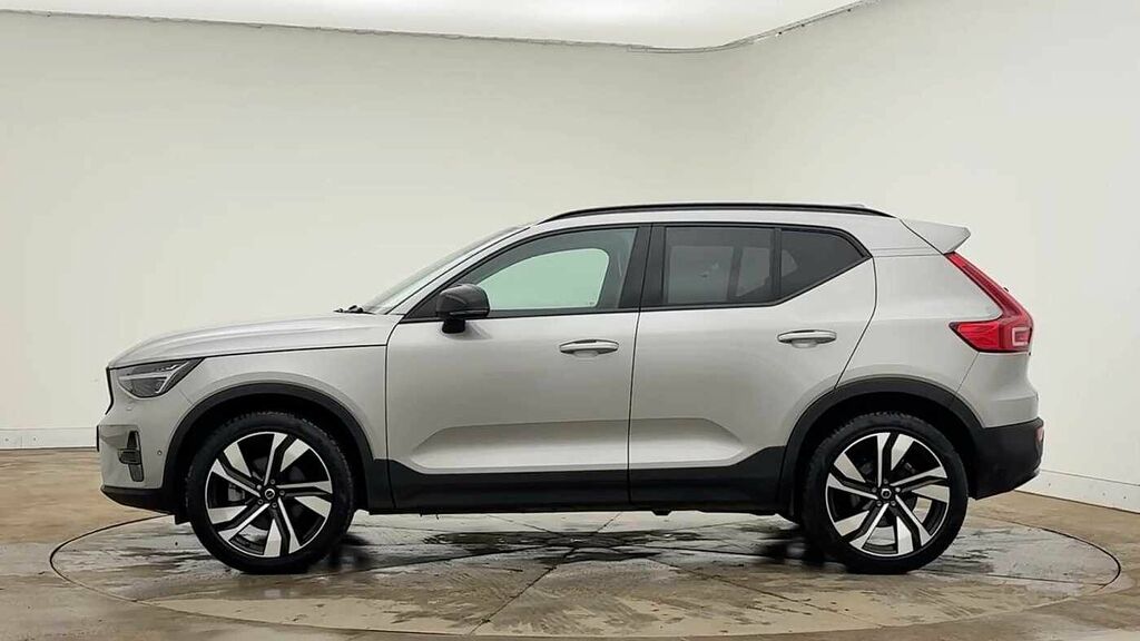 Volvo XC40 Ultra, B4 Mild Hybrid, Dark RE25OZM Silver #6
