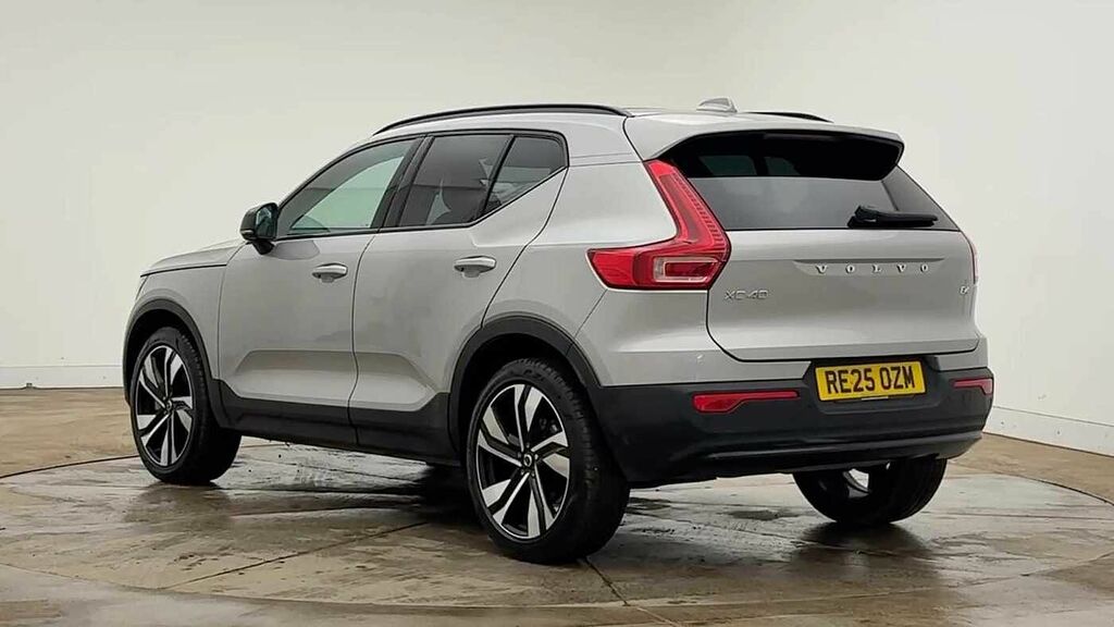 Volvo XC40 Ultra, B4 Mild Hybrid, Dark RE25OZM Silver #5