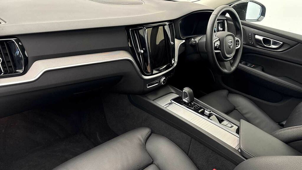 Volvo V60 Ultra, B4 Mild Hybrid, Dark RE25AOF Blue #6