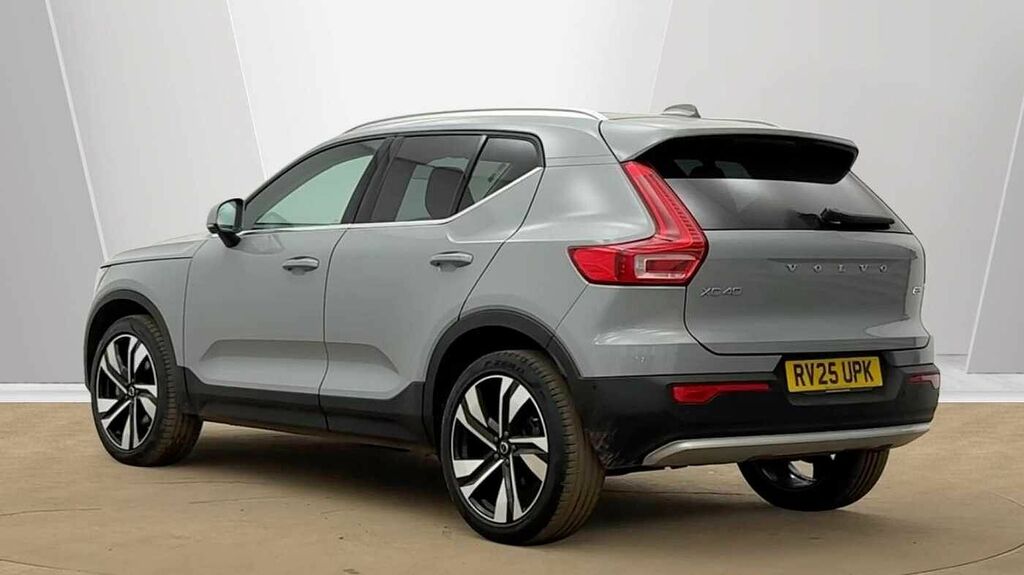 Volvo XC40 Ultra, B3 Mild Hybrid, Bright RV25UPK Grey #3