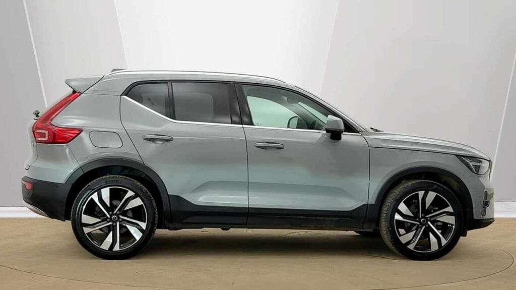 Volvo XC40 Ultra, B3 Mild Hybrid, Bright RV25UPK Grey #2