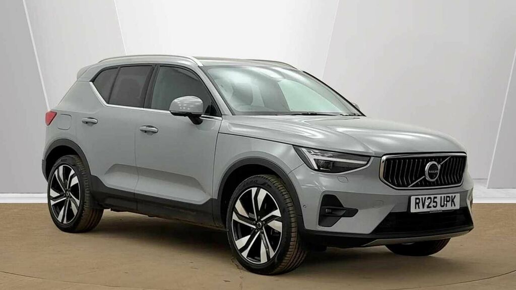Volvo XC40 Ultra, B3 Mild Hybrid, Bright Grey