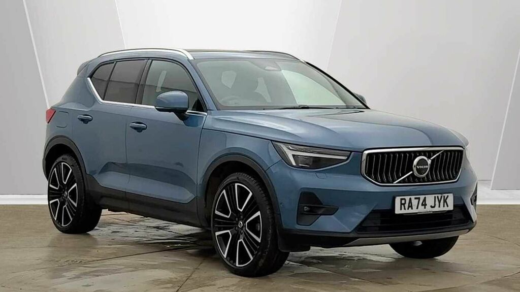 Volvo XC40 Ultra, B3 Mild Hybrid, Bright Blue