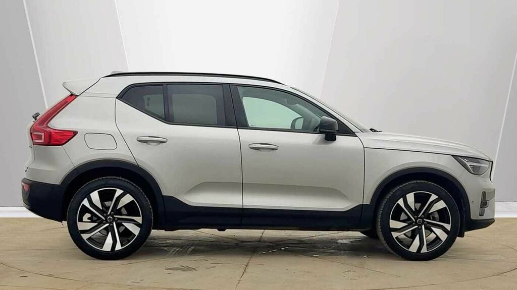 Volvo XC40 Ultra, B3 Mild Hybrid, Dark RA74KKC Silver #2
