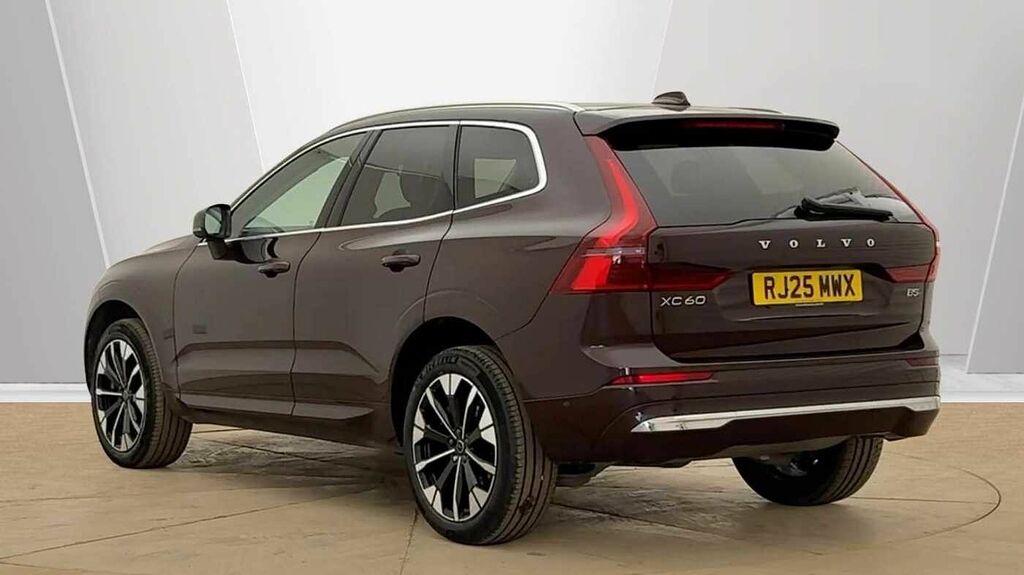 Volvo XC60 Ultra, B5 Awd Mild Hybrid, Bright RJ25MWX Red #3