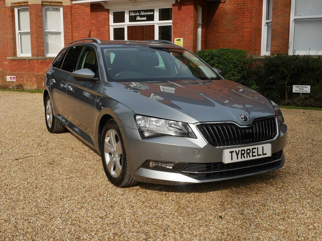 Skoda Superb Se Technology Tdi Grey