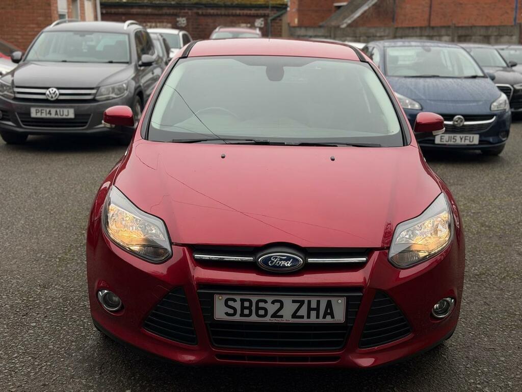 Ford Focus 1.6 Tdci Zetec Euro 5 Ss Red #3