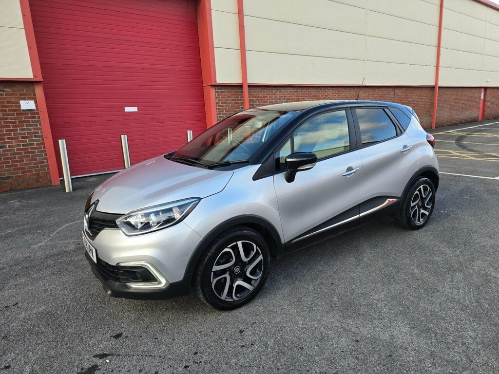 Renault Captur Suv HT18UPW Silver #4