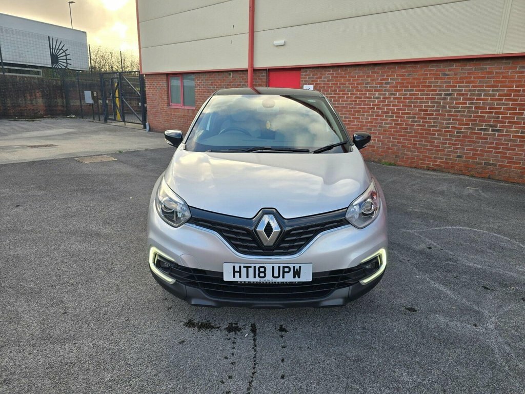 Renault Captur Suv HT18UPW Silver #3