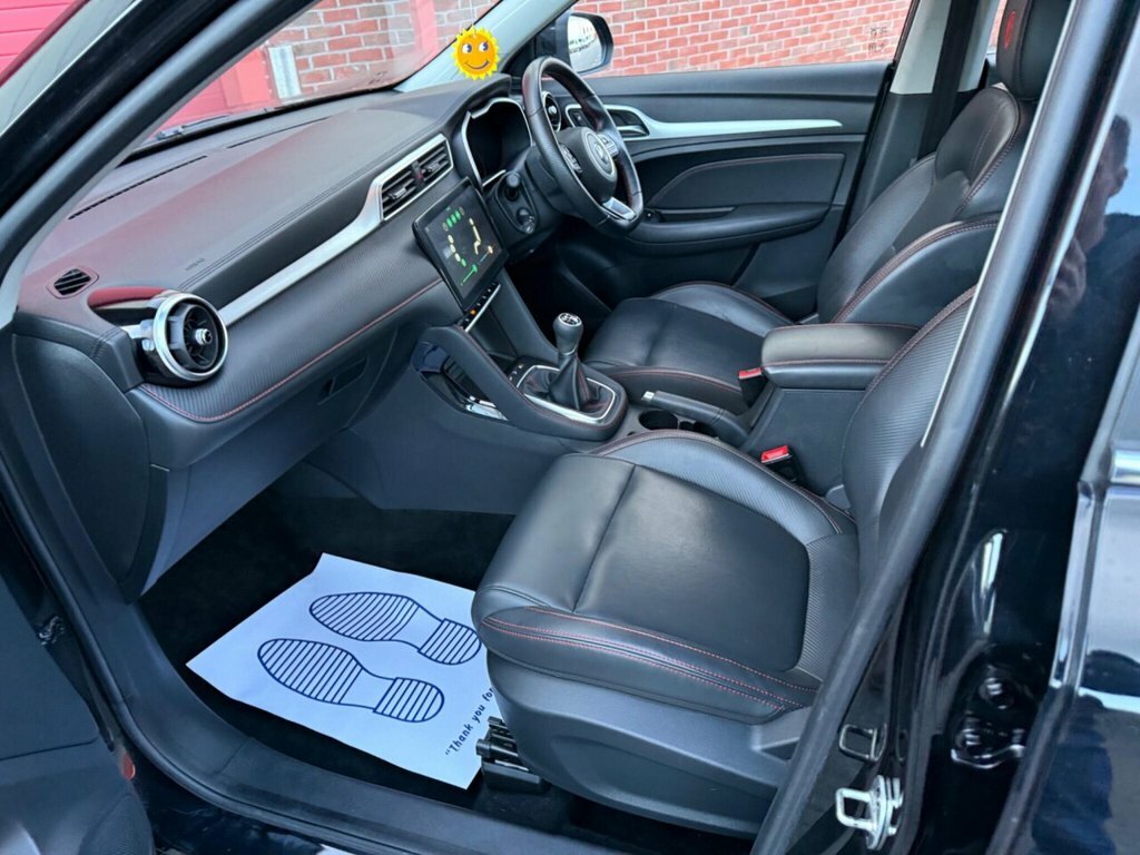 MG ZS Suv NA72LWM Black #3