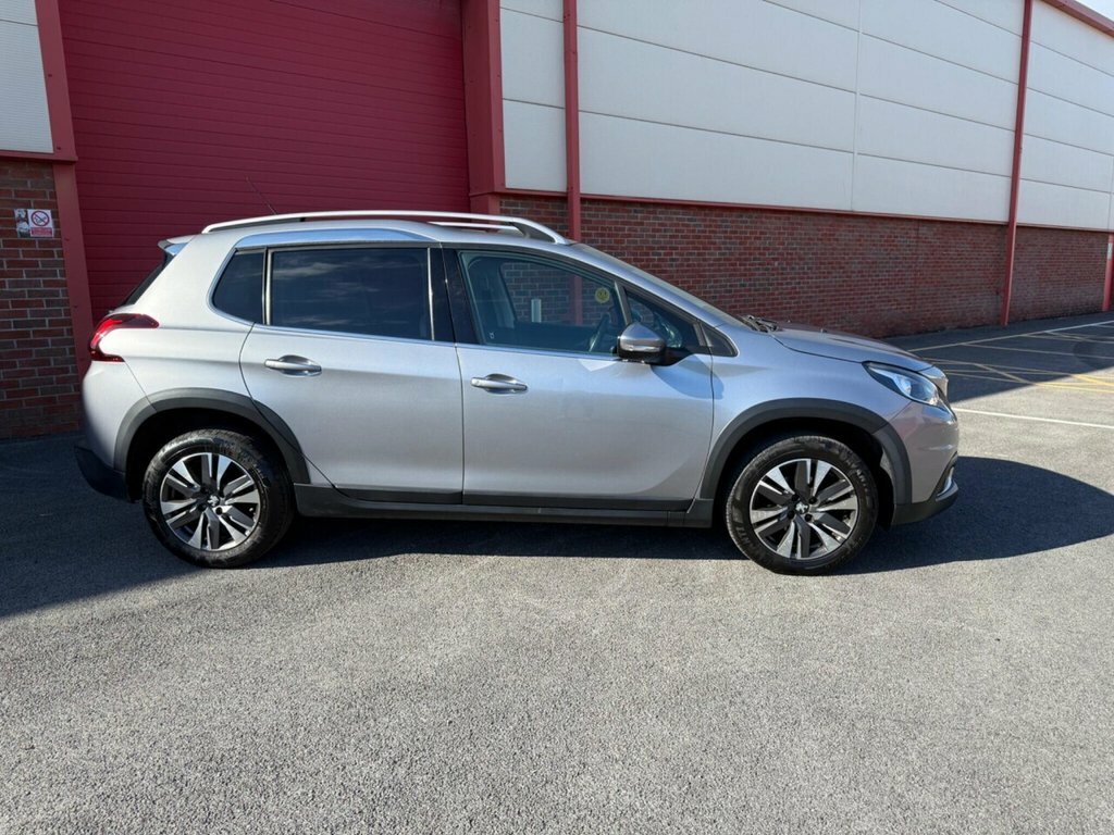 Peugeot 2008 Suv LM68NUV Grey #3