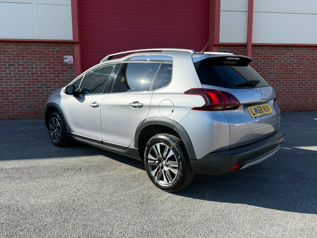 Peugeot 2008 Suv LM68NUV Grey #5