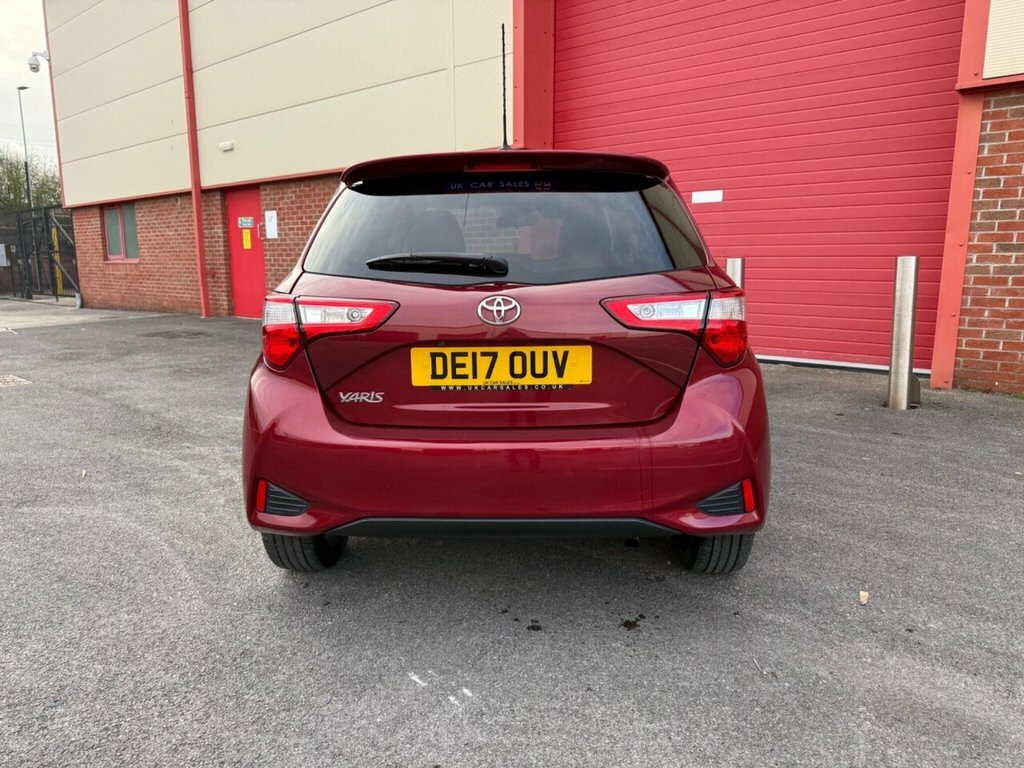 Toyota Yaris Hatchback DE17OUV Red #6