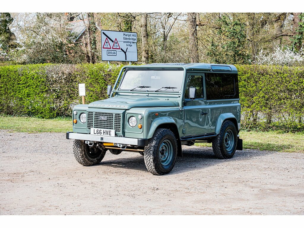 Land Rover Defender 90 Tdci County L66HVE Green #5