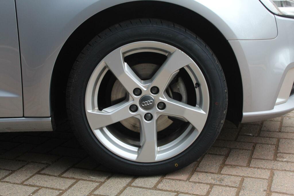 Audi A3 Hatchback WK18VJA Silver #2
