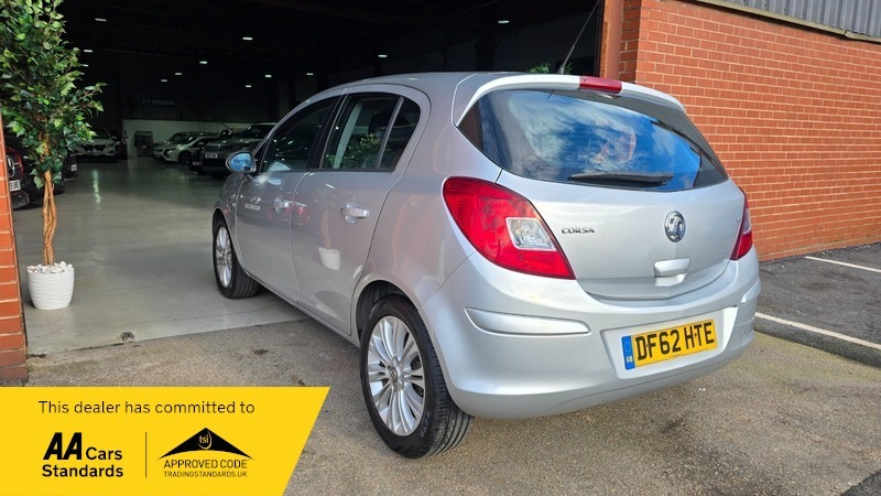 Vauxhall Corsa 1.4 16V Se Hatchback DF62HTE Silver #4