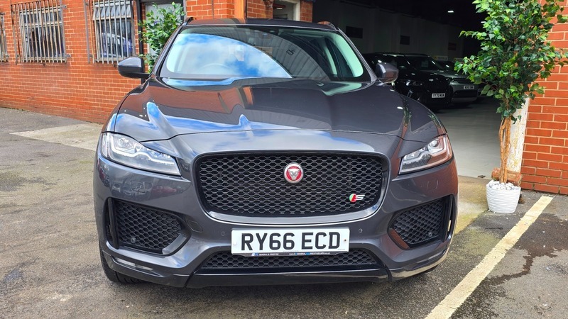 Jaguar F-Pace 3.0 V6 S RY66ECD Grey #5