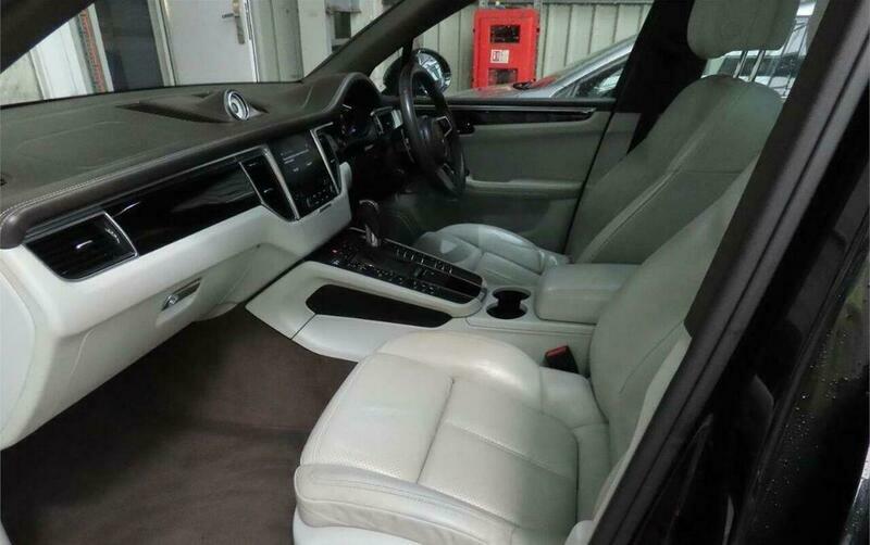 Porsche Macan 3.0 Td V6 S LF66GWZ Black #5