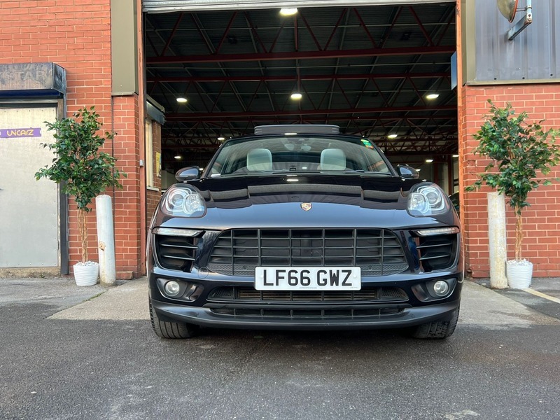 Porsche Macan 3.0 Td V6 S LF66GWZ Black #6