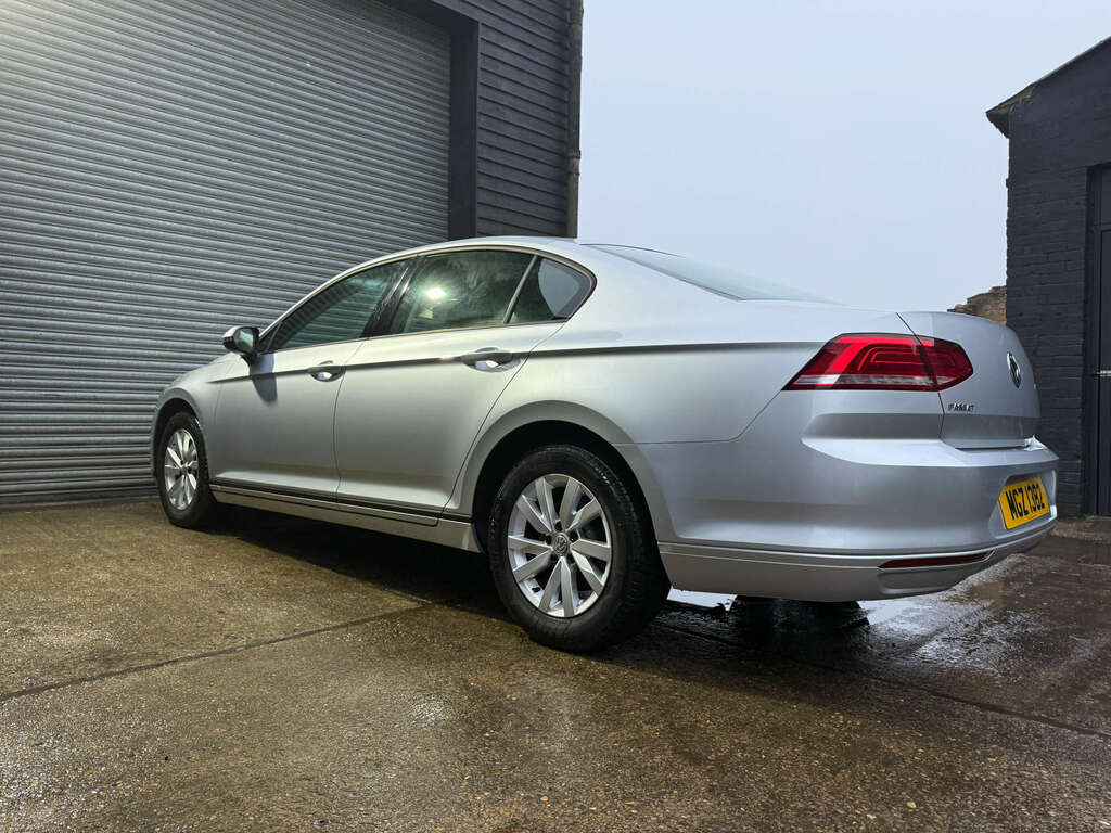 Volkswagen Passat 2.0 Passat S Tdi Silver #3