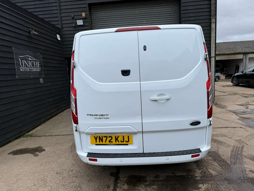 Ford Transit Custom 2.0 Transit Custom 300 Limited Ecoblue YN72KJJ White #5