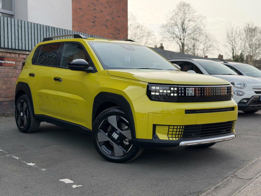 Fiat Panda 44Kwh La Prima 11Kw Charger Yellow