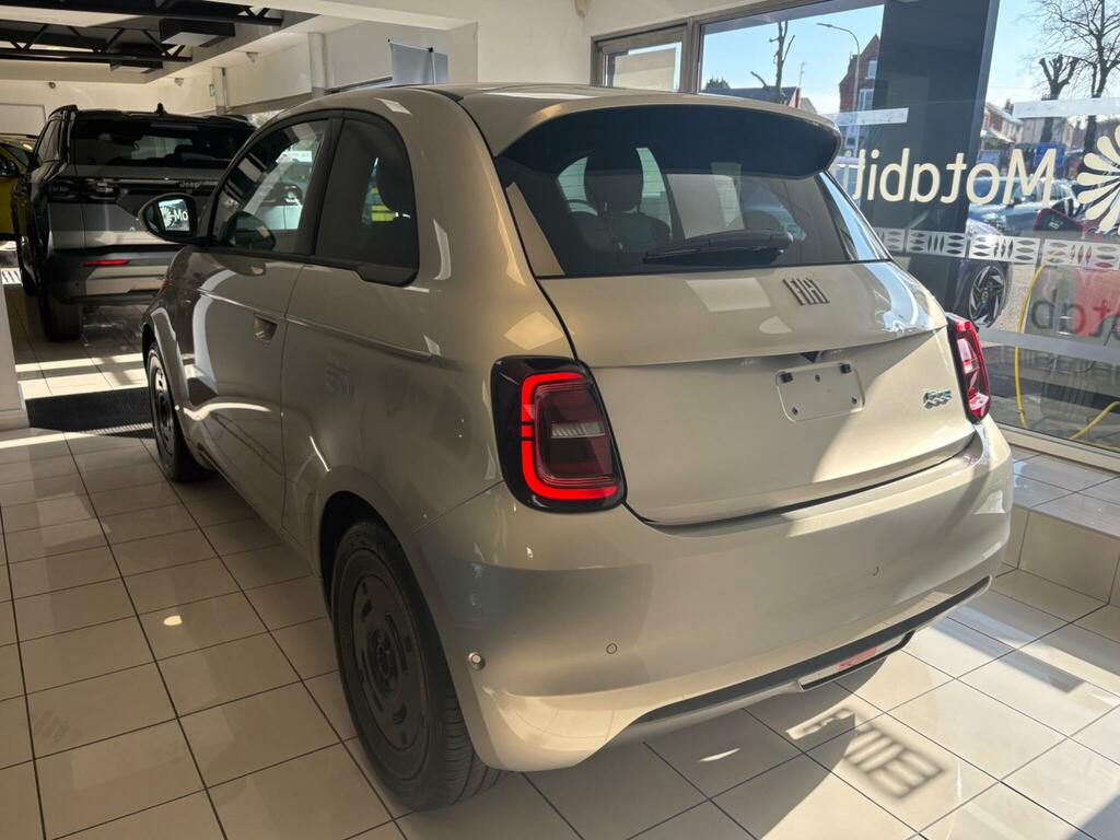 Fiat 500E 42Kwh Giorgio Armani Grey #4