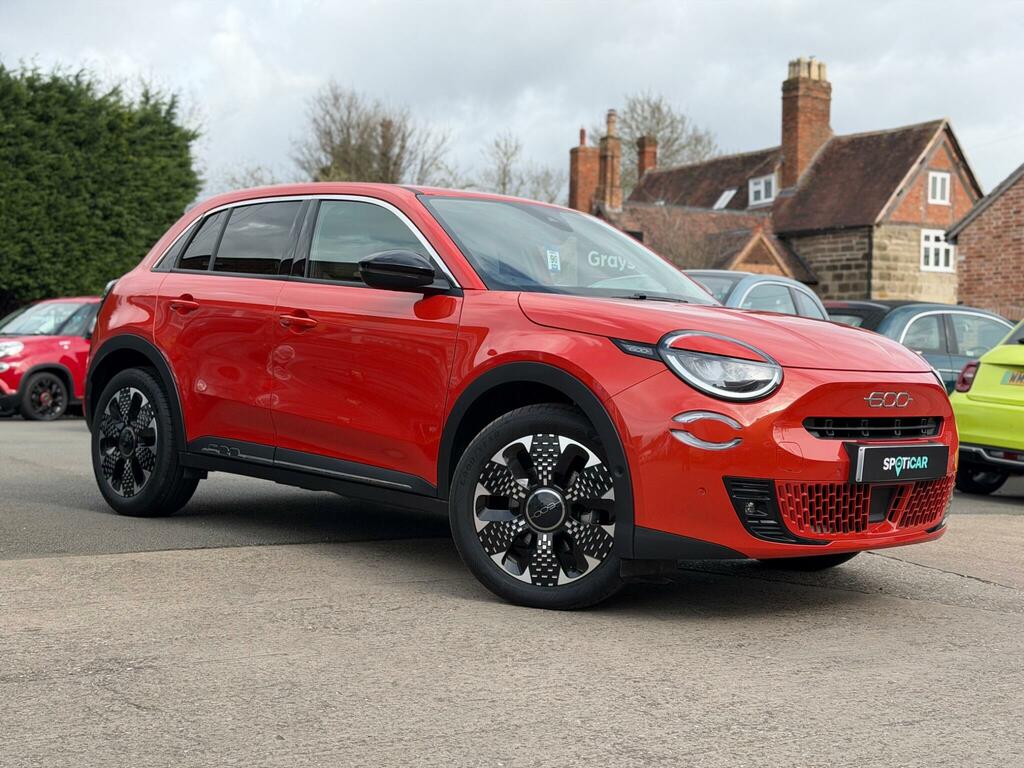 Fiat 600 1.2 Mhev La Prima Suv Hybrid E-dct Euro Orange