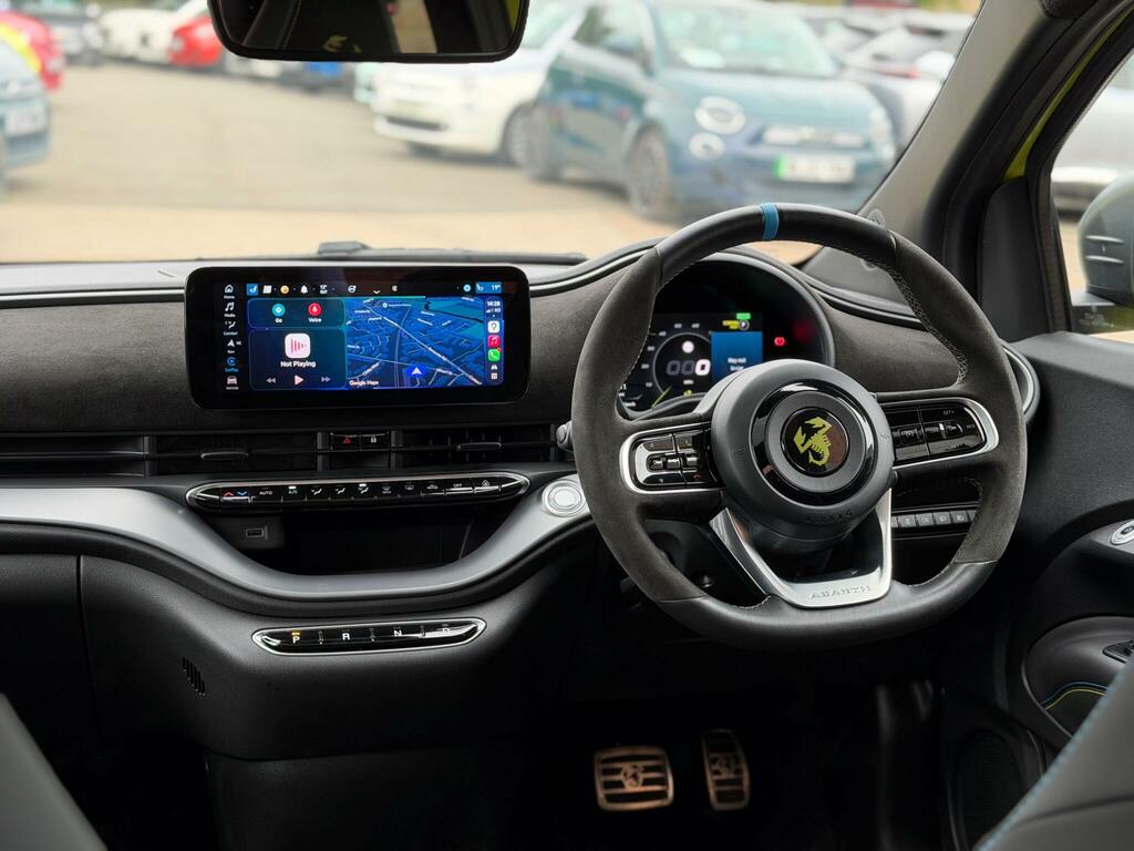 Abarth 500 42Kwh Scorpionissima Hatchback MX24SNV Green #5