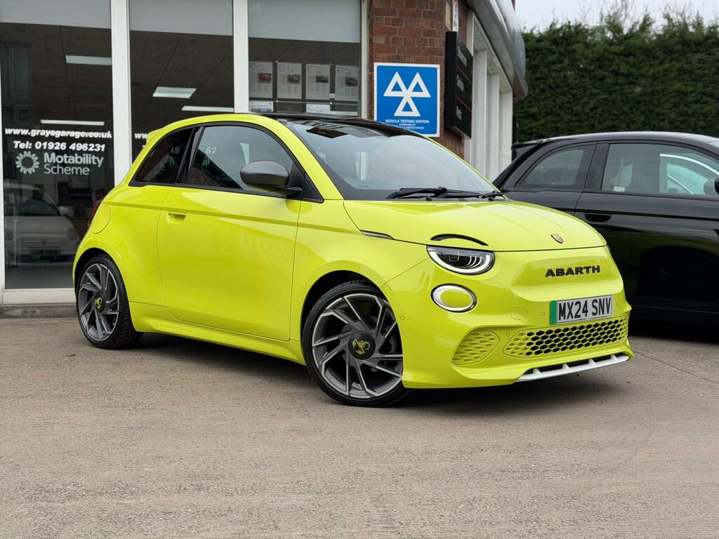 Abarth 500 42Kwh Scorpionissima Hatchback Green