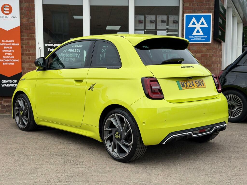 Abarth 500 42Kwh Scorpionissima Hatchback MX24SNV Green #2