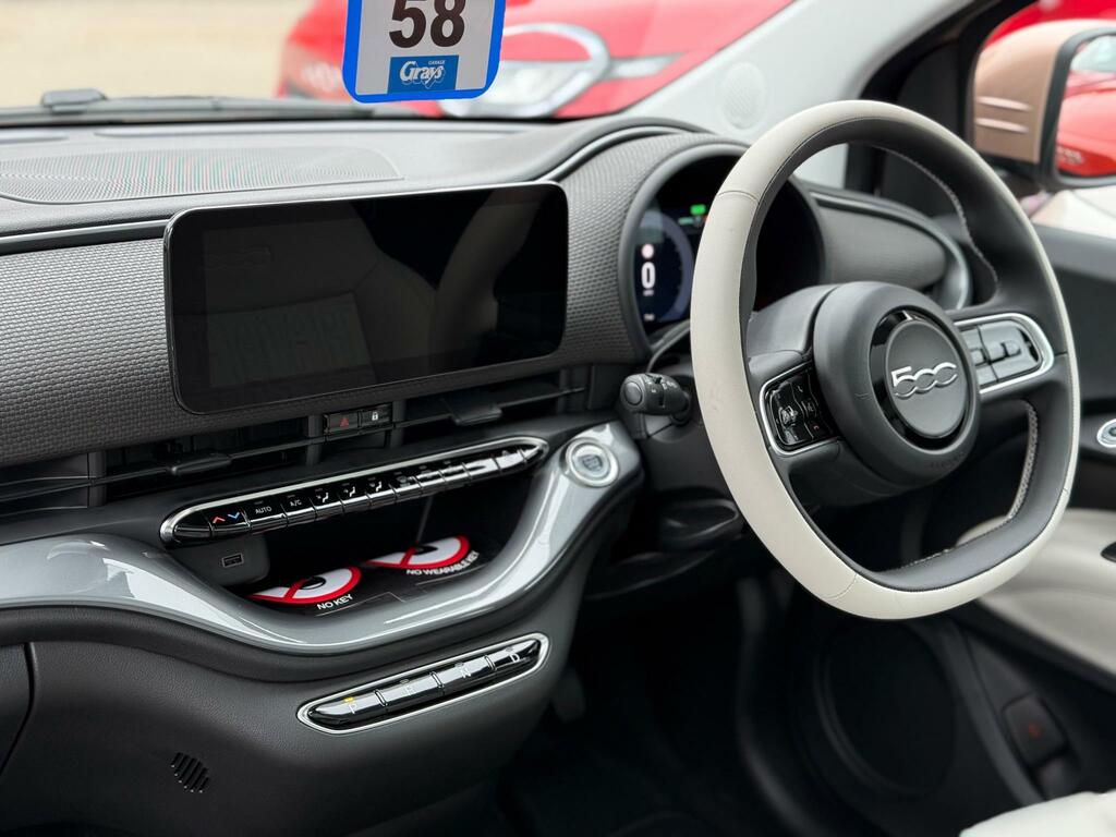 Fiat 500E 42Kwh La Prima Gold #3