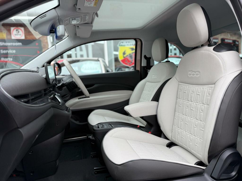 Fiat 500E 42Kwh La Prima Gold #2
