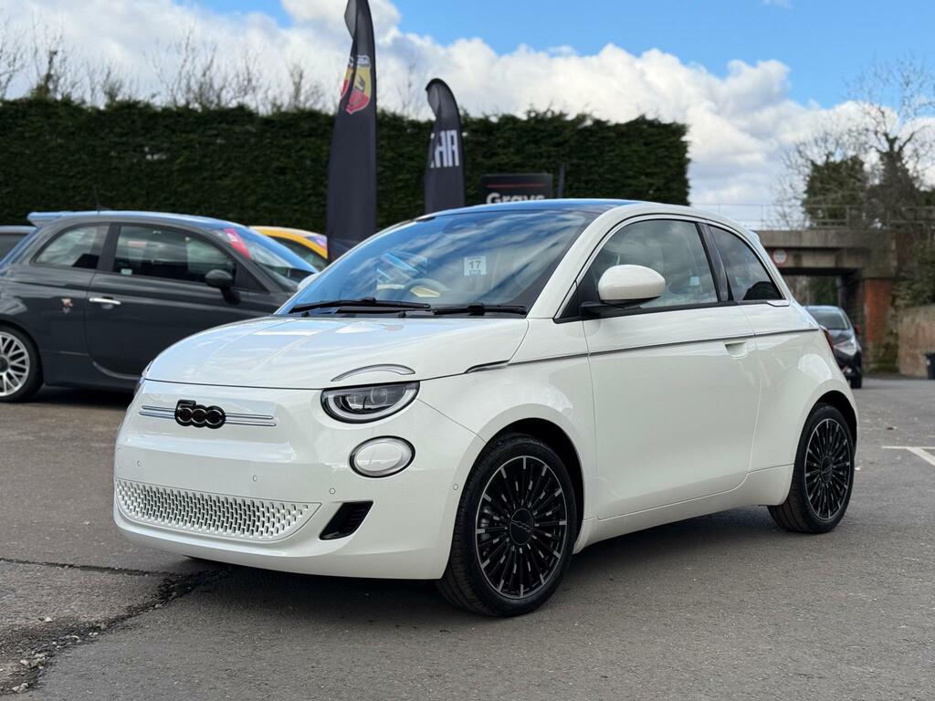 Fiat 500E 42Kwh La Prima White #6