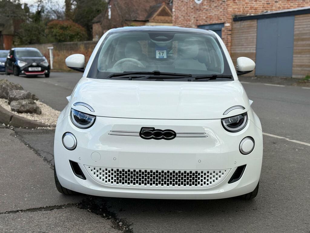 Fiat 500E 42Kwh La Prima White #5