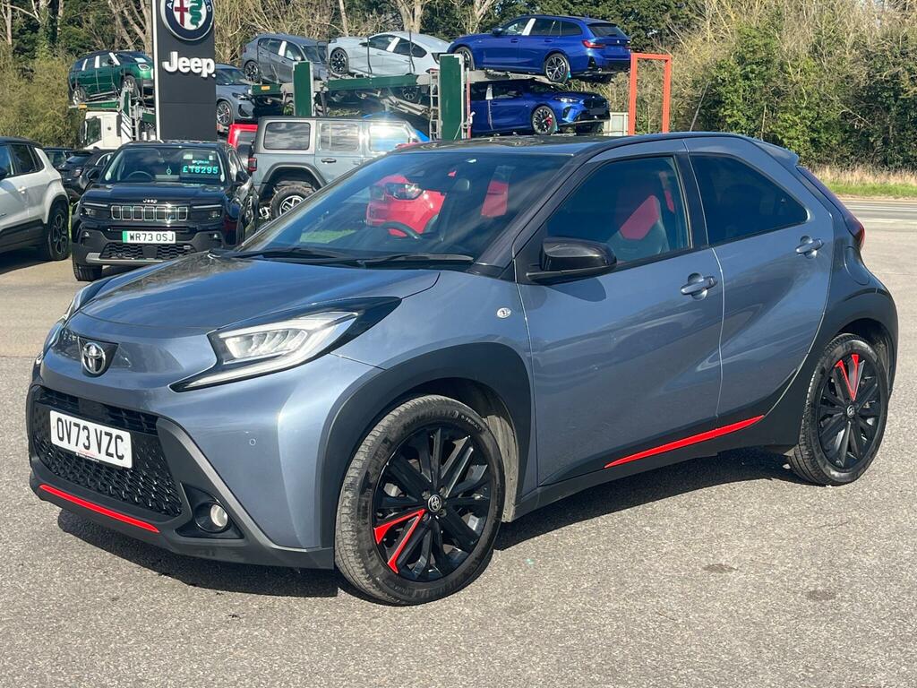 Toyota Aygo X 1.0 Vvt-i Undercover Euro 6 Ss OV73VZC Grey #3
