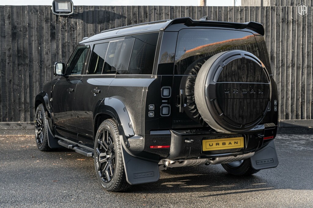 Land Rover Defender 110 3.0 D350 Mhev X-dynamic Hse Suv 4W  Black #4