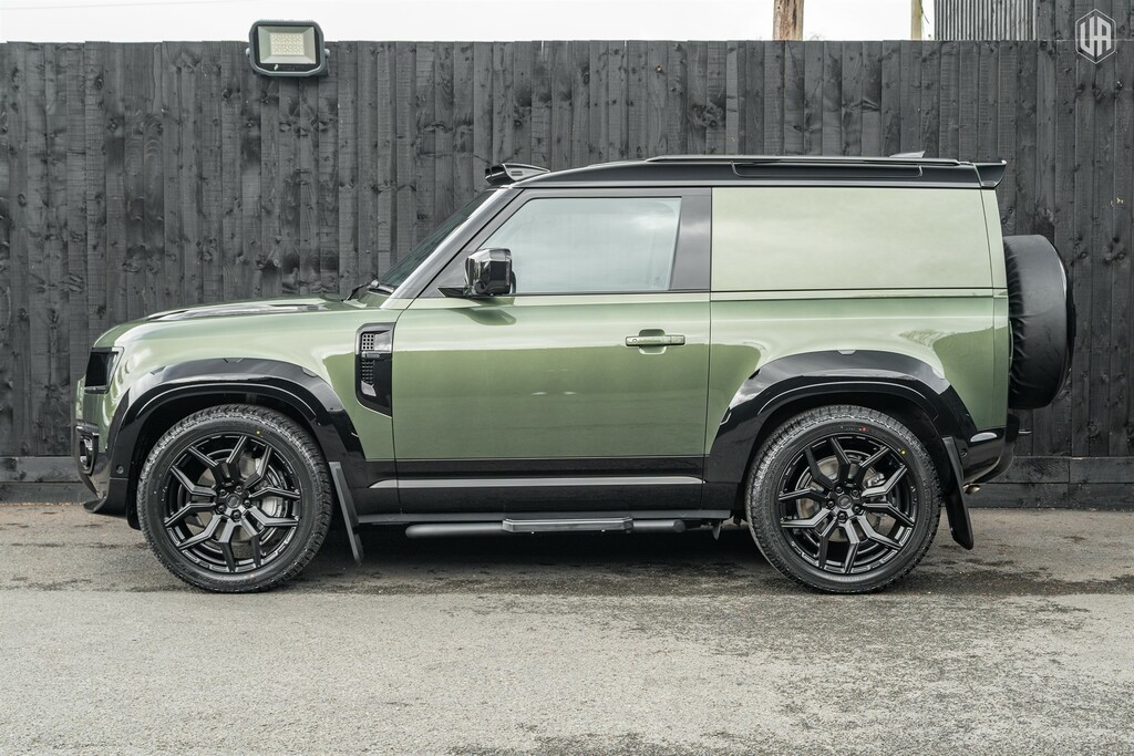 Land Rover Defender 90 3.0 D350 Mhev X-dynamic Hse Hard Top Suv Diese Green #3