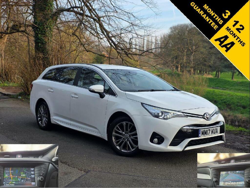 Toyota Avensis 2.0 D-4d Business Edition Touring Sports Euro 6 S White