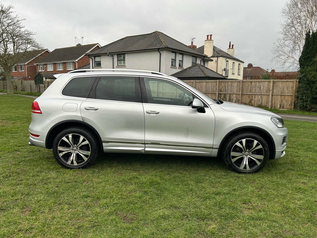 Volkswagen Touareg V6 Altitude Tdi Bluemotion Technology 4Wd #4