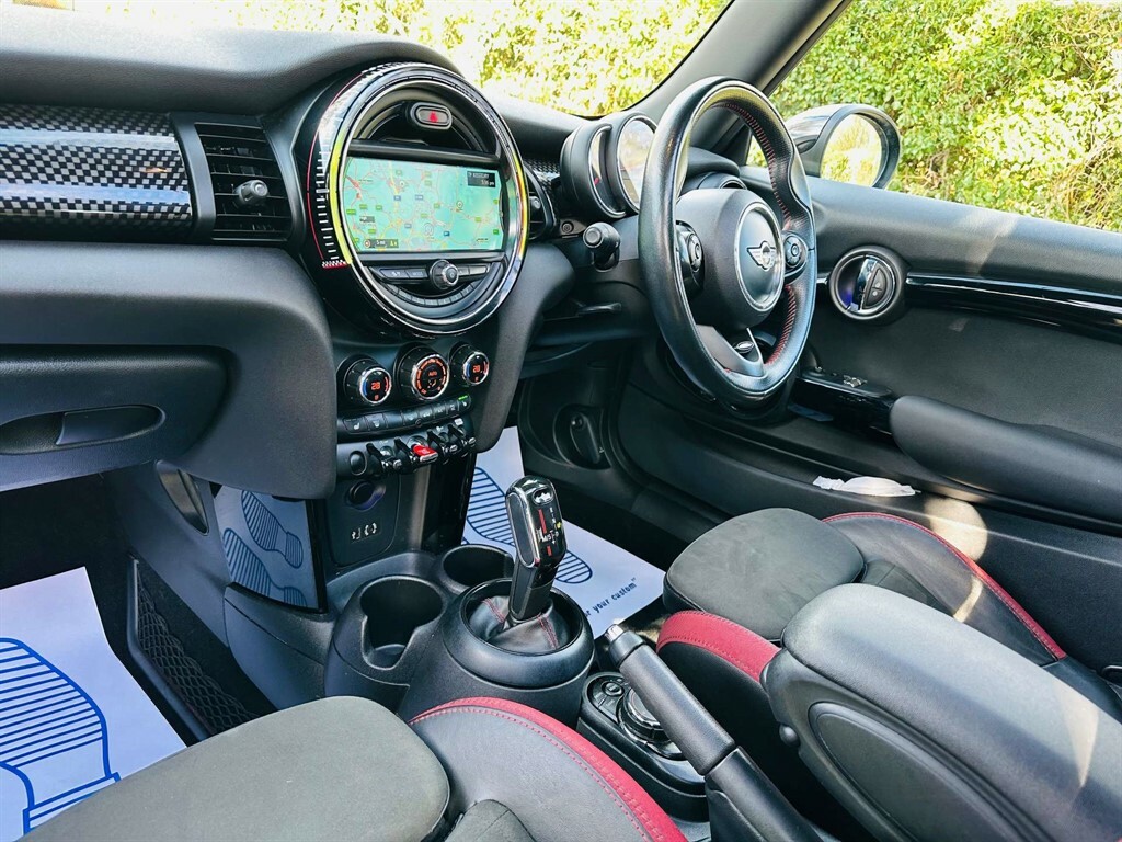 Mini Hatch 2.0 L John Cooper Works MW67NLY Black #6