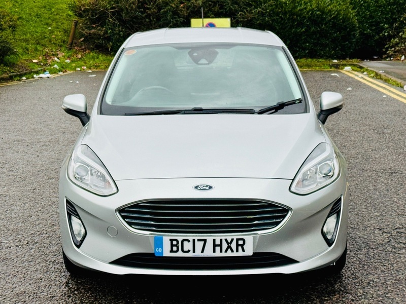 Ford Fiesta Zetec Silver #4
