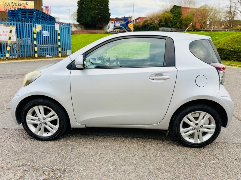 Toyota IQ Vvt-i Iq3 Silver #5