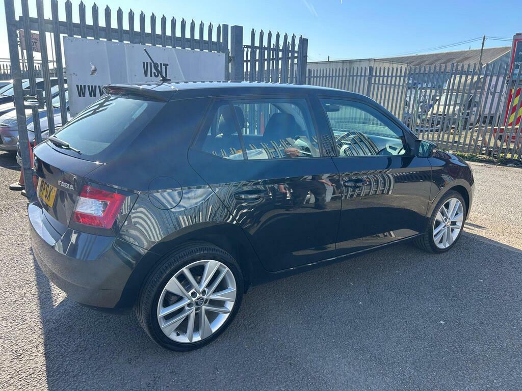 Skoda Fabia 1.0 Tsi Se L Euro 6 S S HV18FSX Black #4