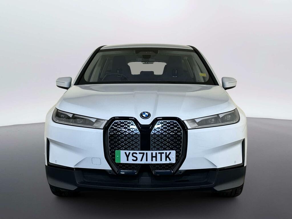 BMW iX 40 76.6Kwh Sport Suv Xdrive 326 YS71HTK White #3