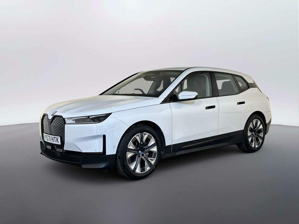 BMW iX 40 76.6Kwh Sport Suv Xdrive 326 YS71HTK White #4
