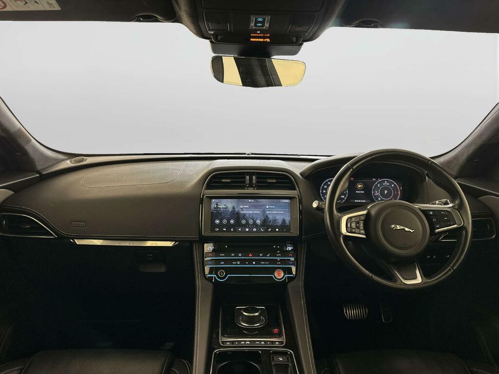 Jaguar F-Pace 2.0 D180 Chequered Flag Suv Awd Eu VF69HHO Grey #2