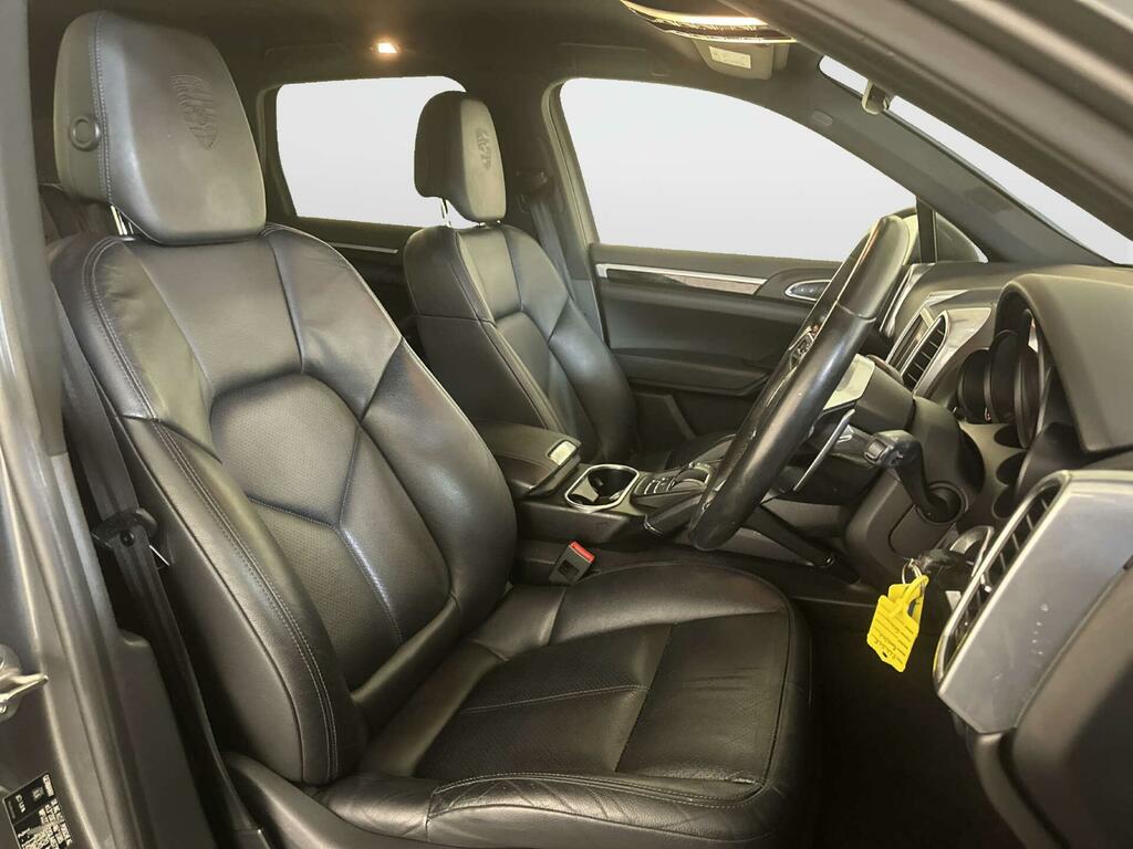 Porsche Cayenne 3L Null Black #11