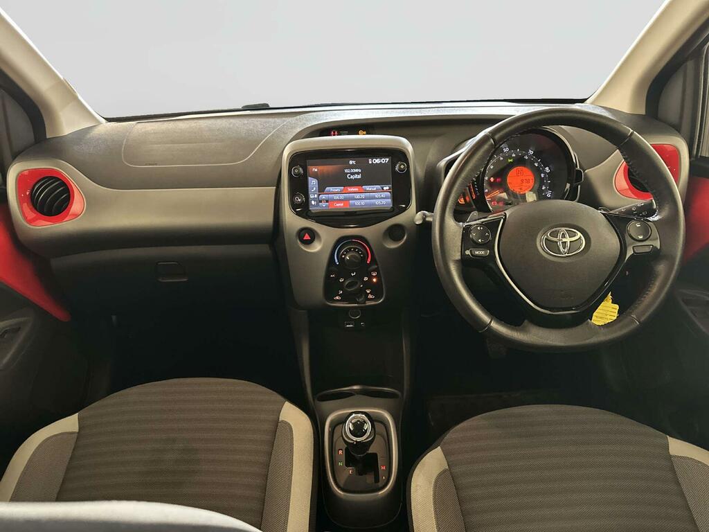 Toyota Aygo 1.0 Vvt-i X-play Hatchback X-shift Euro WF69OLR Red #2